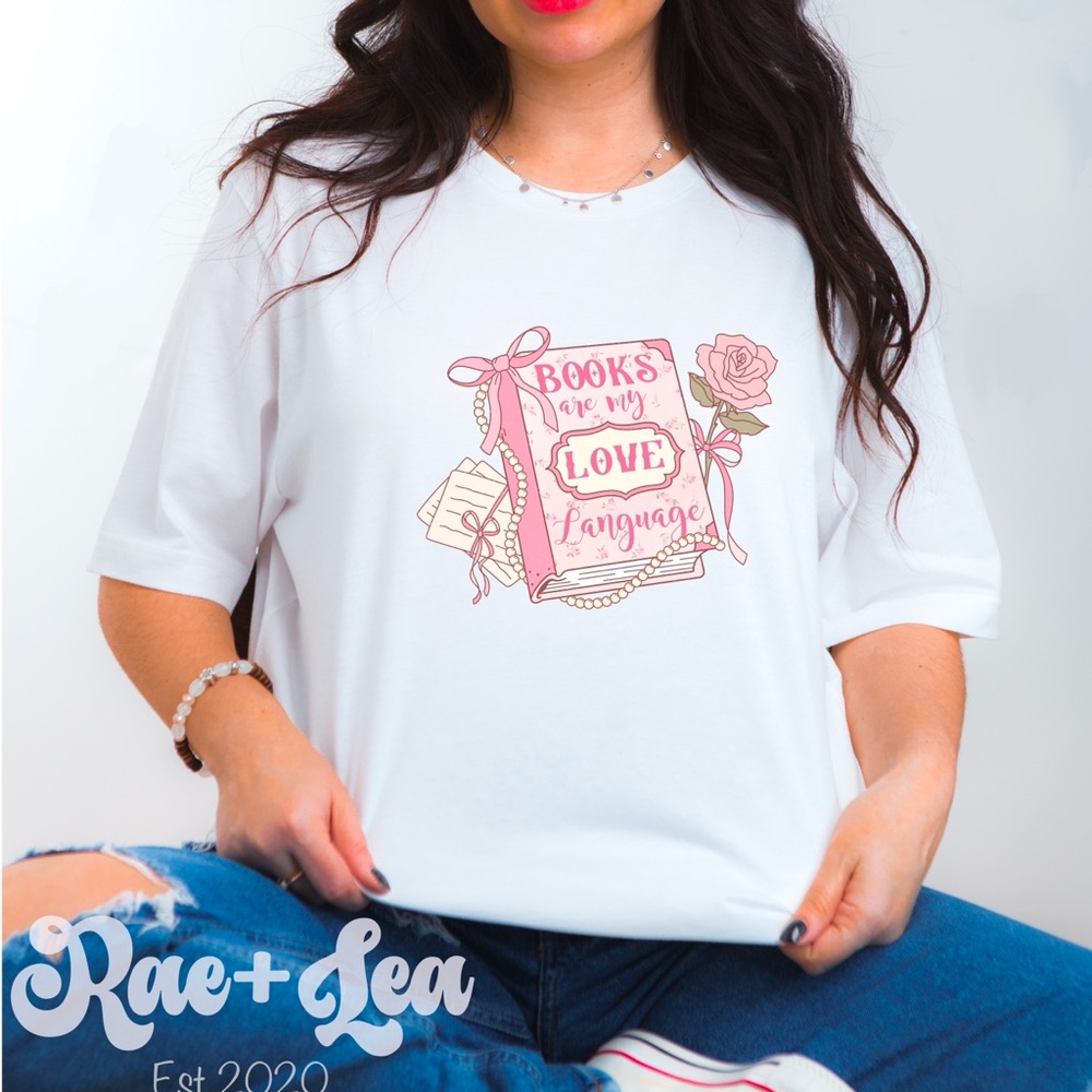 Books are My Love Language T-Shirt